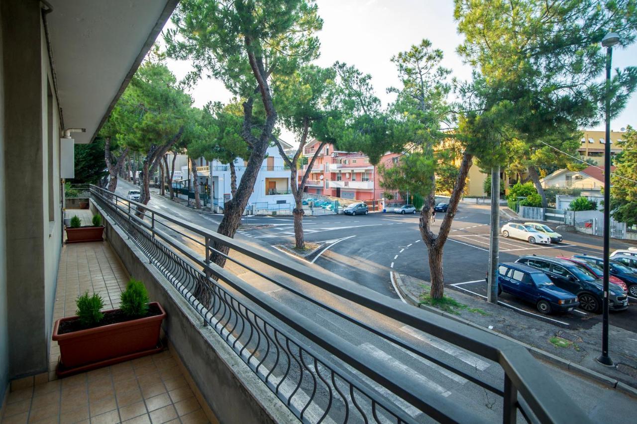 B&B Colle Di Mezzo 페스카라 외부 사진